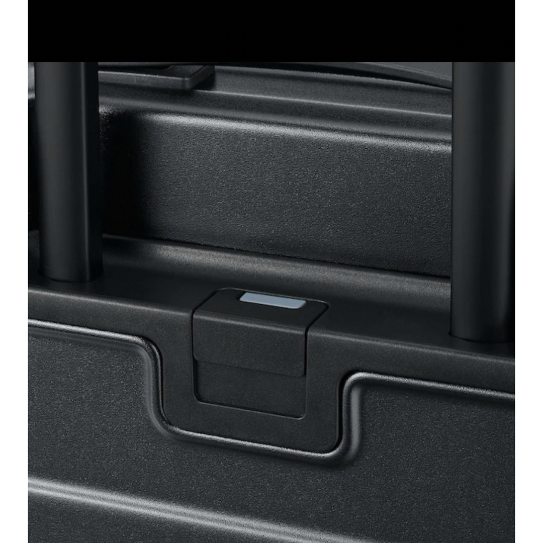 MUJI (無印良品)(ムジルシリョウヒン)のBOM0305さん専用　無印　未使用　ハードキャリーケース（３６Ｌ） レディースのバッグ(スーツケース/キャリーバッグ)の商品写真
