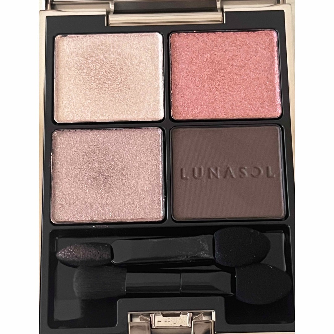 LUNASOL(ルナソル)のルナソル　アイカラーレーション02 コスメ/美容のベースメイク/化粧品(アイシャドウ)の商品写真