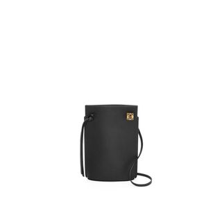 ロエベ(LOEWE)のLOEWE  ダイスポケット　クラッシックカーフ(ショルダーバッグ)