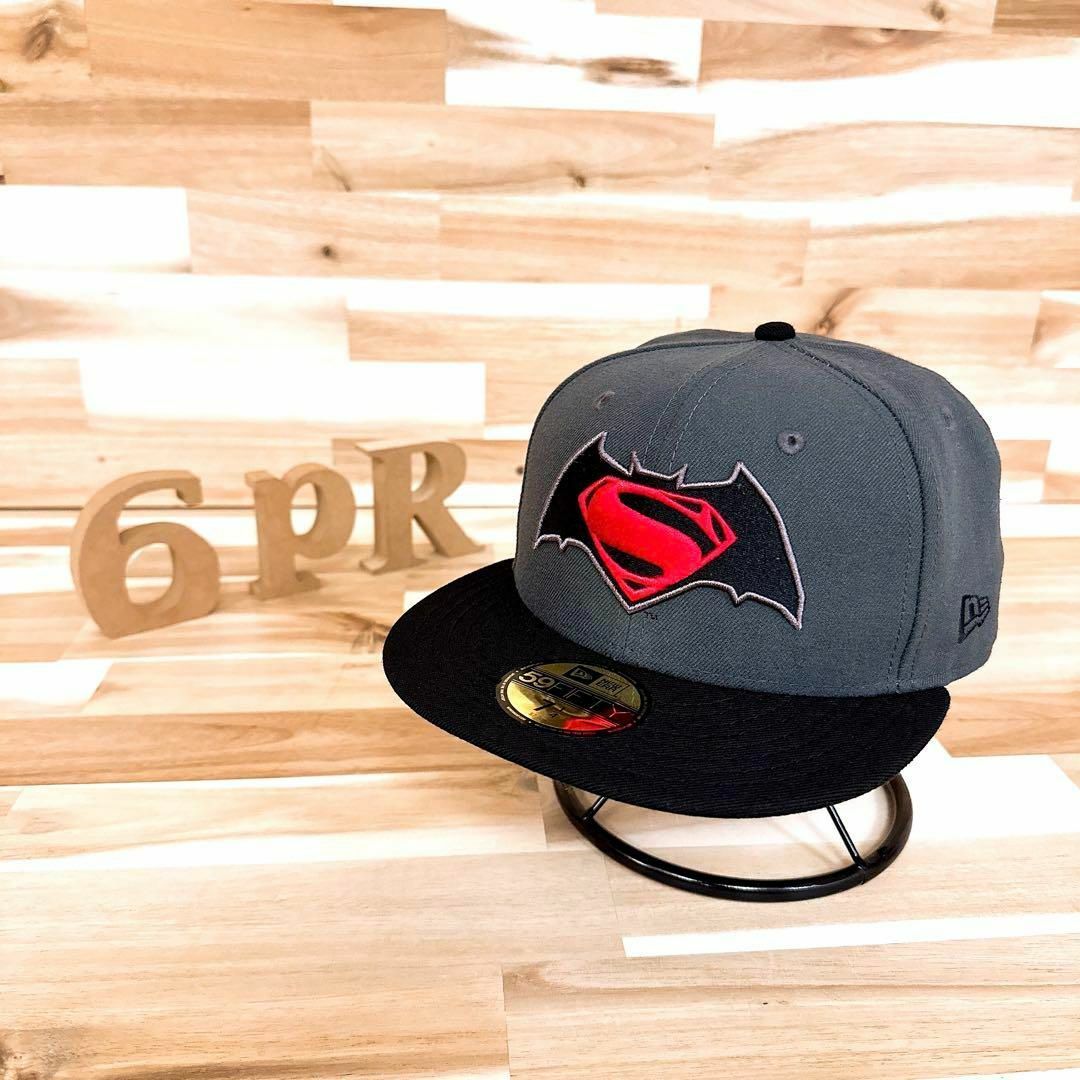 レア【ニューエラ×ウルトラマン】NEW ERA 限定コラボ キャップ 黒×白