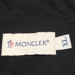 MONCLER - MONCLER モンクレール パーカー パッチ刺繍 ロゴ入り 美品の