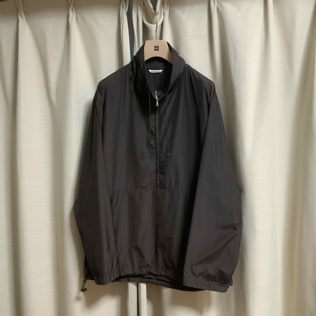 AURALEE - AURALEE オーラリー LIGHT NYLON HALF ZIP P/O 3の+