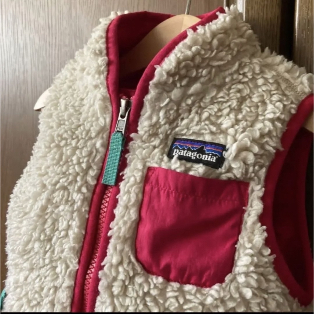 patagonia(パタゴニア)の２点専用！パタゴニア　ボア　ジャケット　ベスト　アウター　80 秋　冬　 キッズ/ベビー/マタニティのベビー服(~85cm)(ジャケット/コート)の商品写真