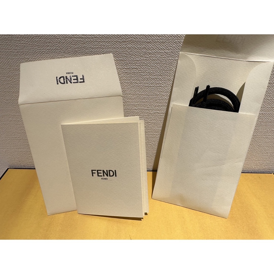 新品❗️ FENDI FFモチーフ カーフレザー ブラック