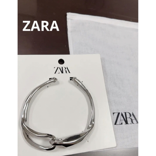 ザラ(ZARA)のZARA 今期完売　シルバーチョーカー　即購入可◎(ネックレス)