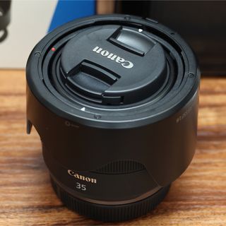 【値下げ】キヤノンRF35mm F1.8 社外フード付き