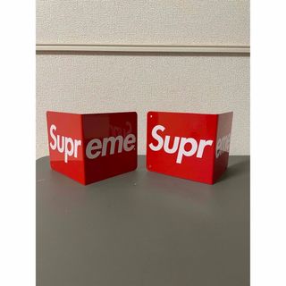 シュプリーム(Supreme)の値下げ！ supreme book end (アート/エンタメ)