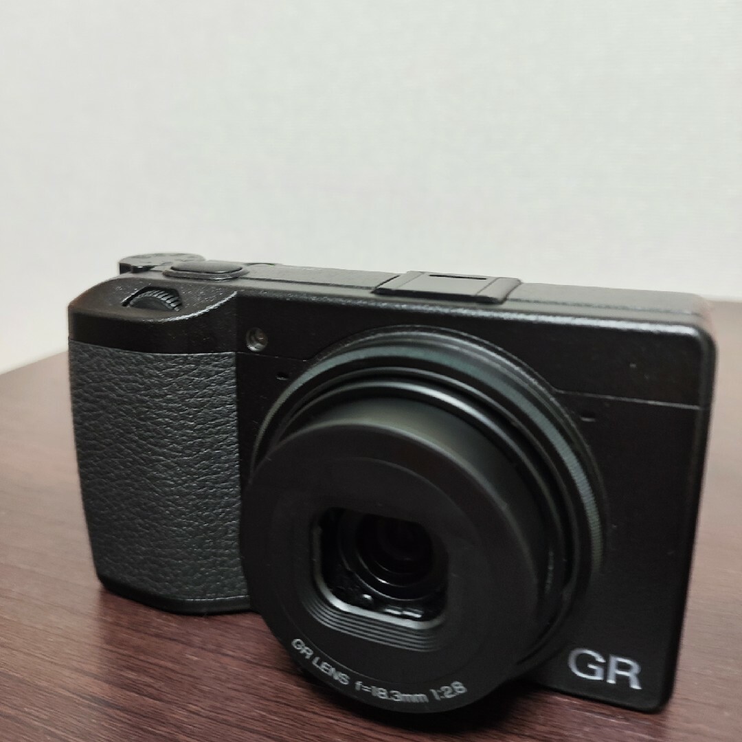 美品☆初回限定RICOH　GR3ブルーリングなしに変更カメラ☆GRiii