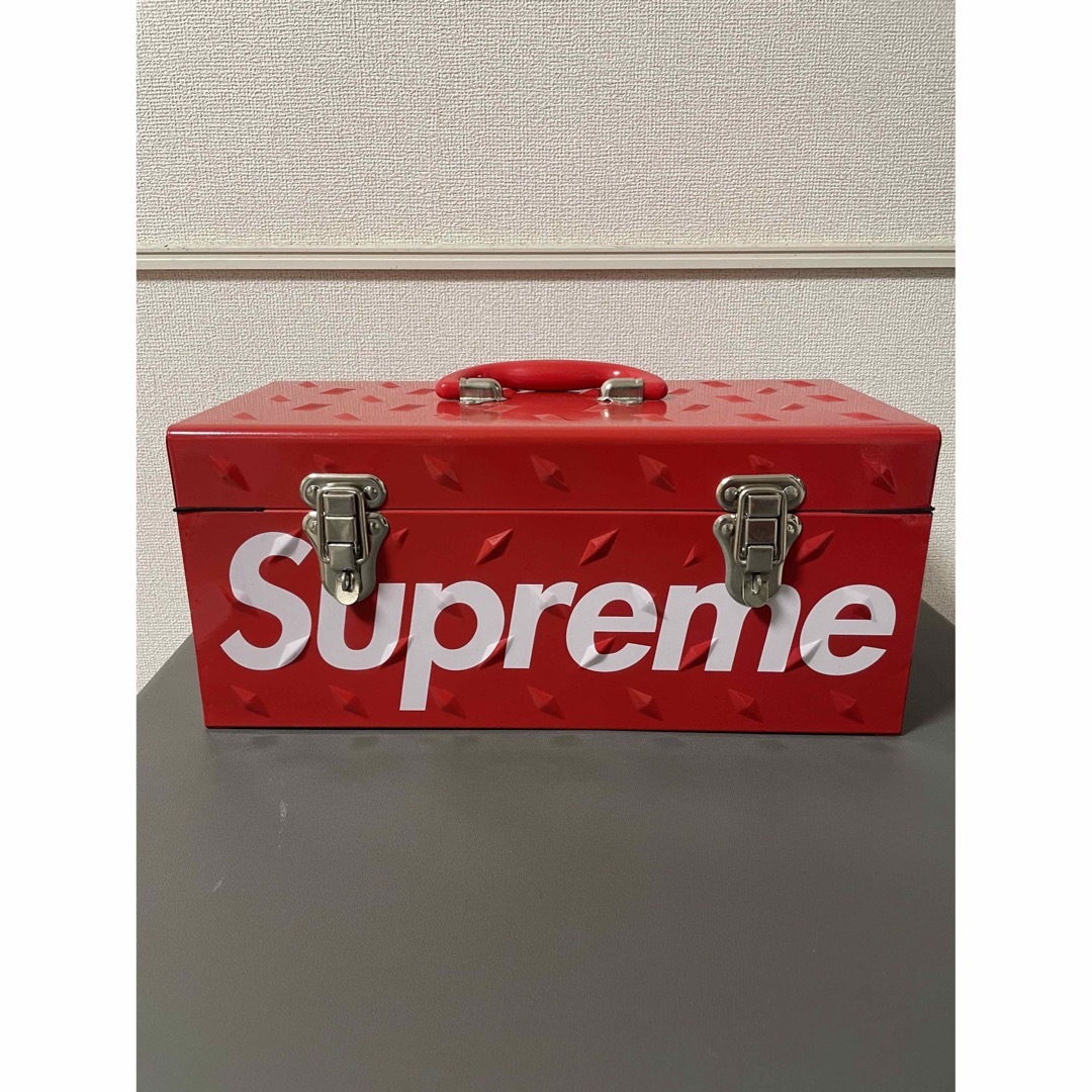 Supreme(シュプリーム)の最終値下げ！ Supreme Diamond Plate Tool Box  メンズのファッション小物(その他)の商品写真