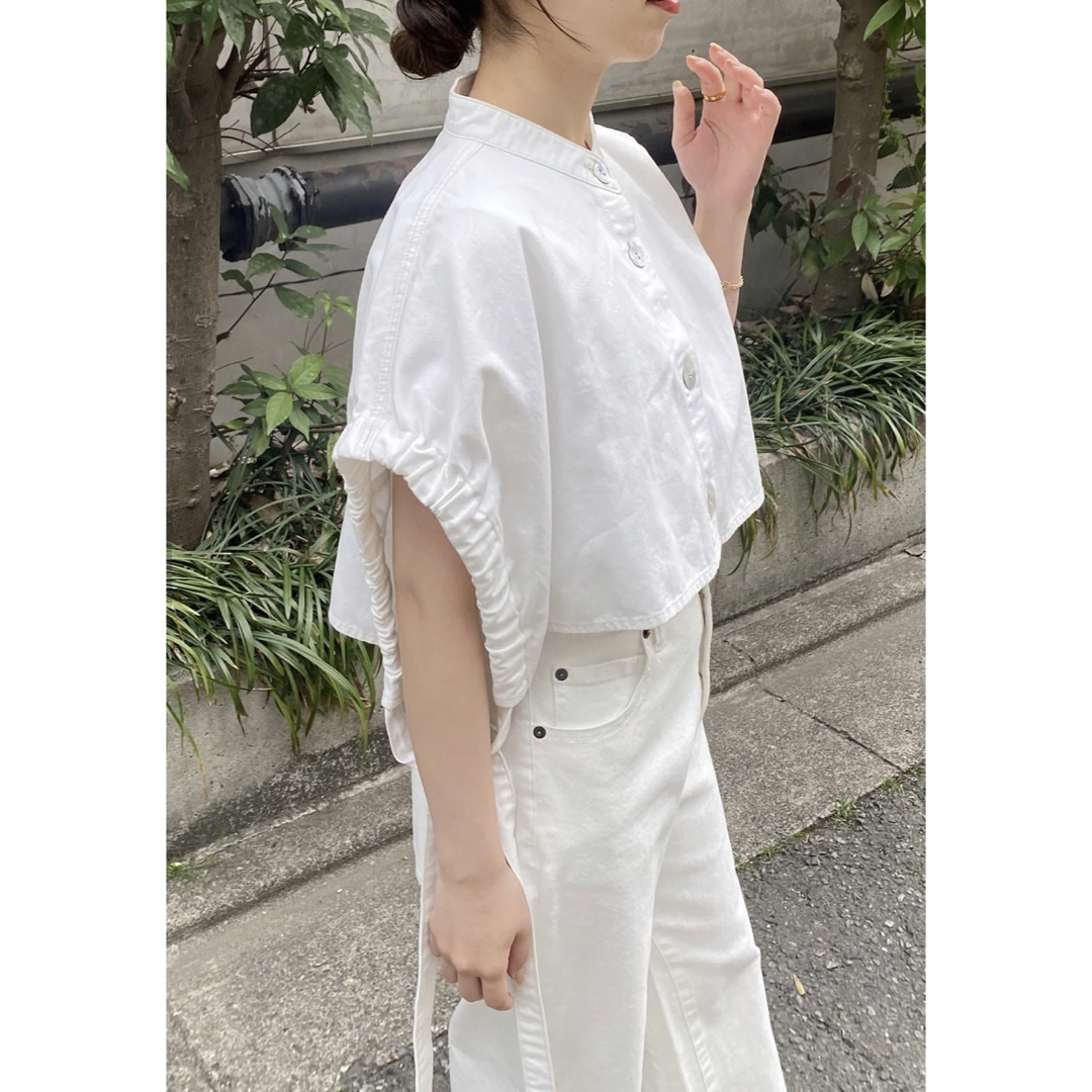 COLLAGE GALLARDAGALANTE(コラージュガリャルダガランテ)のQ.anos キュアノス　Shell multi blouse レディースのトップス(シャツ/ブラウス(半袖/袖なし))の商品写真