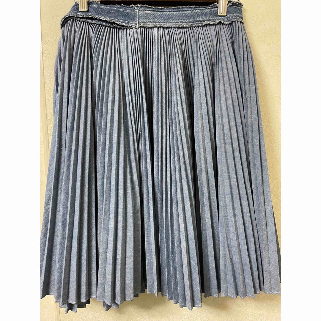 sacai(サカイ)のsacai サカイ　プリーツスカート レディースのスカート(ひざ丈スカート)の商品写真