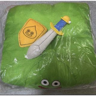 ドラゴンクエスト スマイルスライム　スライムナイトになれちやう座布団　新品(キャラクターグッズ)
