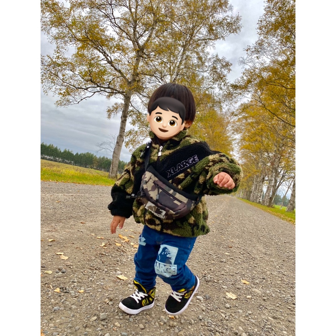 XLARGE(エクストララージ)のエクストララージ　デニム　パンツ キッズ/ベビー/マタニティのキッズ服男の子用(90cm~)(パンツ/スパッツ)の商品写真