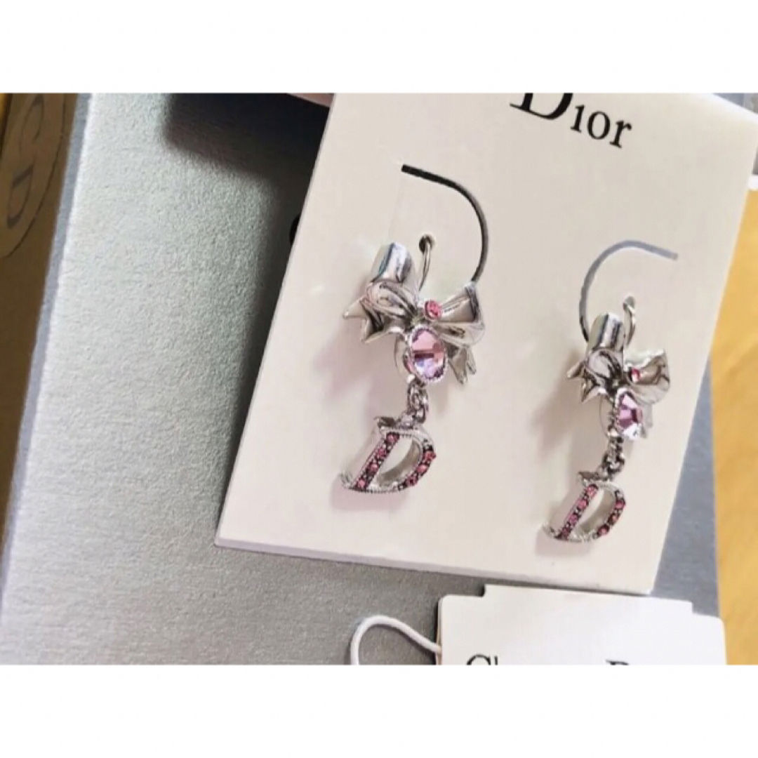 Christian Dior(クリスチャンディオール)のDior シルバー リボン ピアス シンプル ストーン ピンク レディースのアクセサリー(ピアス)の商品写真