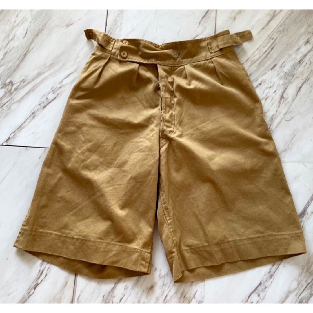 MILITARY(ミリタリー)のステンシル入り 珍個体 vintage イギリス軍 極太 グルカショーツ 短パン メンズのパンツ(ショートパンツ)の商品写真