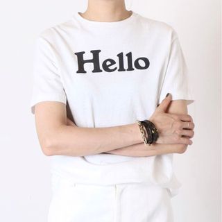 MADISONBLUE - インポート ロゴ Tシャツ HELLO ハロー レディース 白