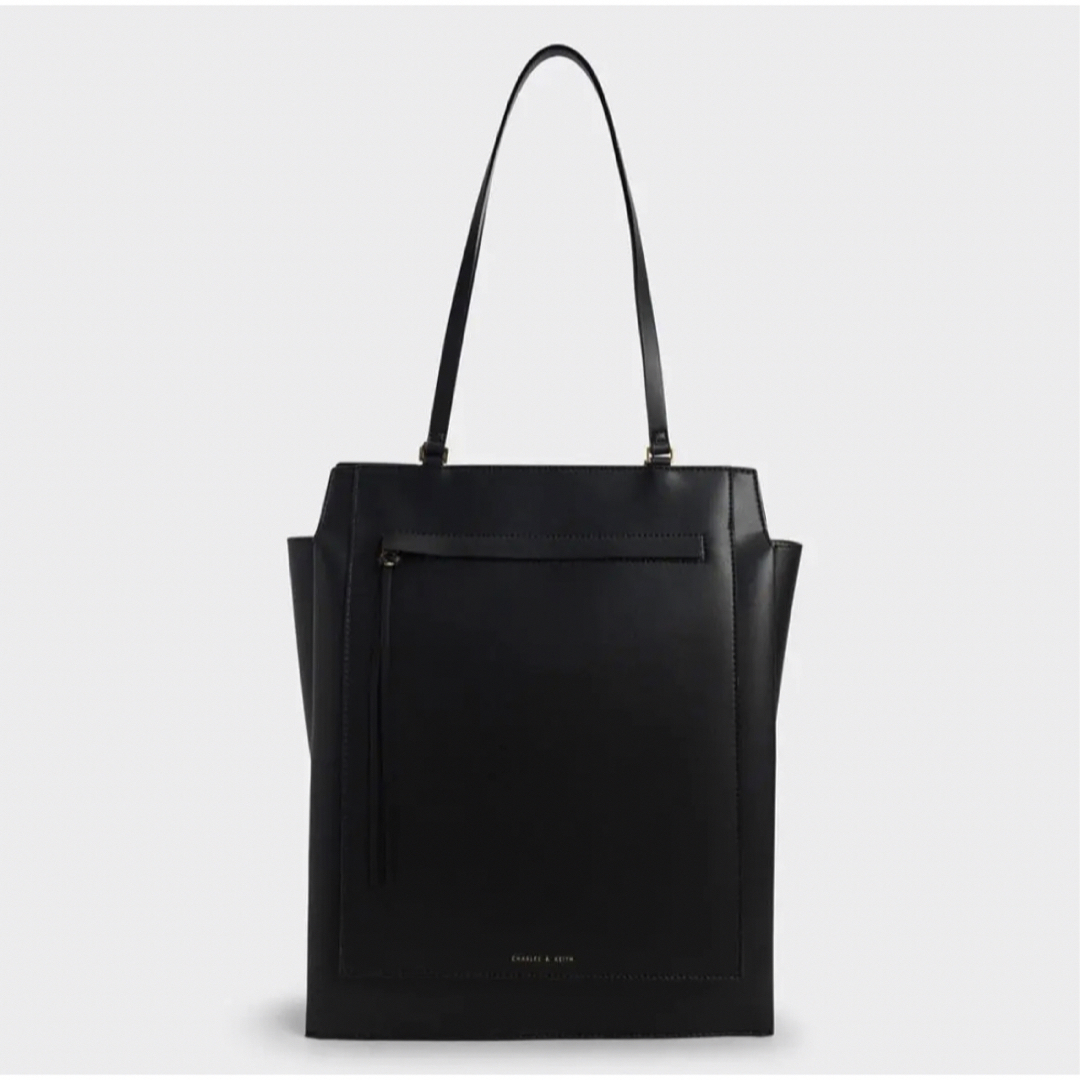 Charles and Keith(チャールズアンドキース)の【まだ店舗で販売中！】チャールズアンドキース ジオメトリック トートバッグ レディースのバッグ(トートバッグ)の商品写真