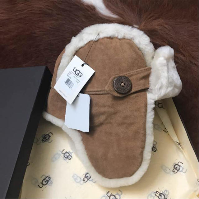 UGG(アグ)のUGG キッズ/ベビー/マタニティのこども用ファッション小物(帽子)の商品写真