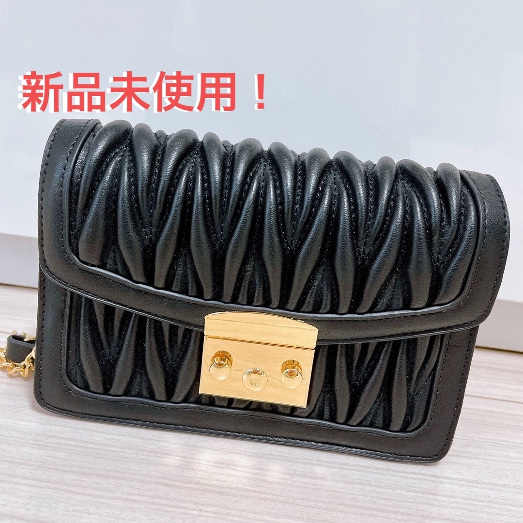 新品　未使用ショルダーバッグ