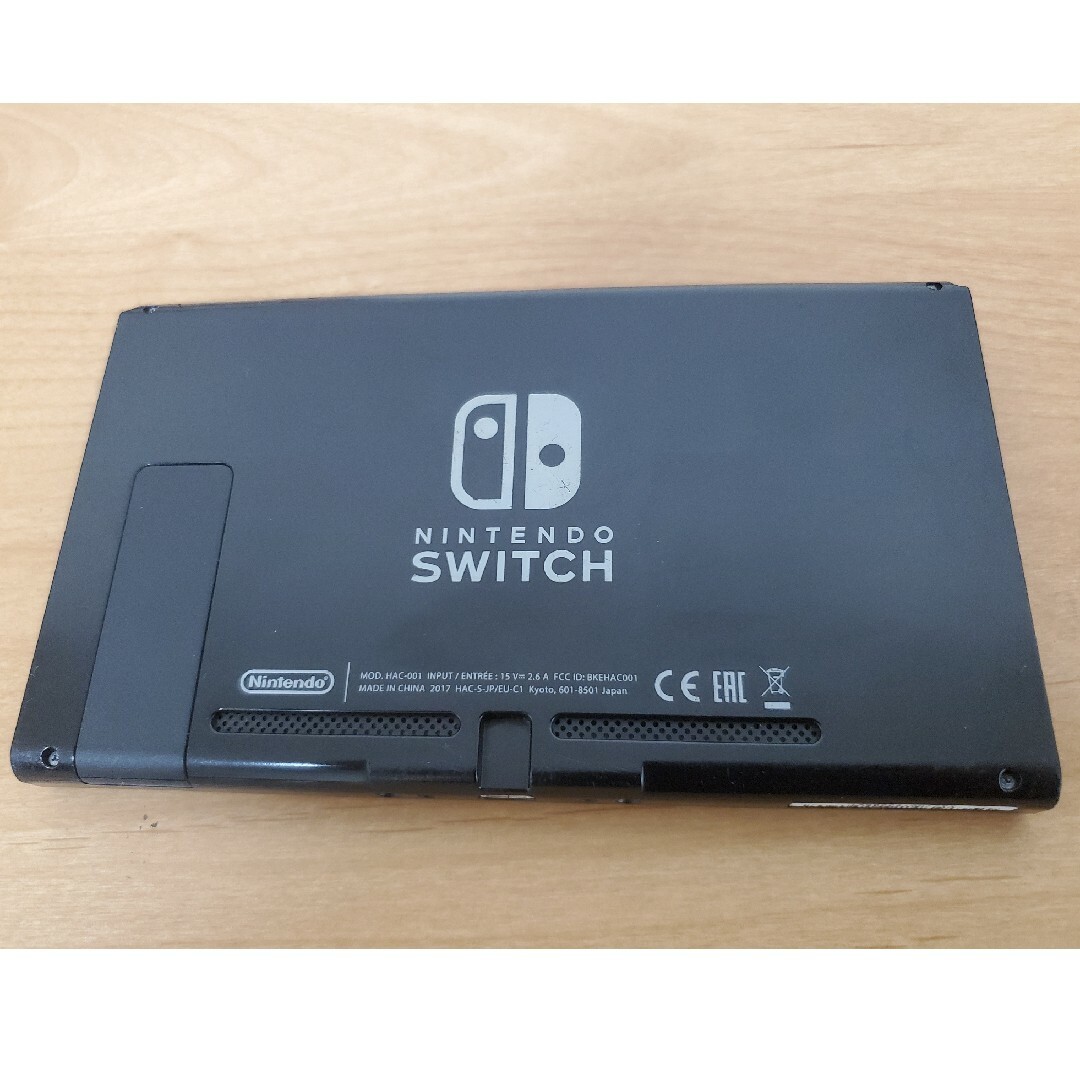 任天堂Switch 初期版　本体のみ