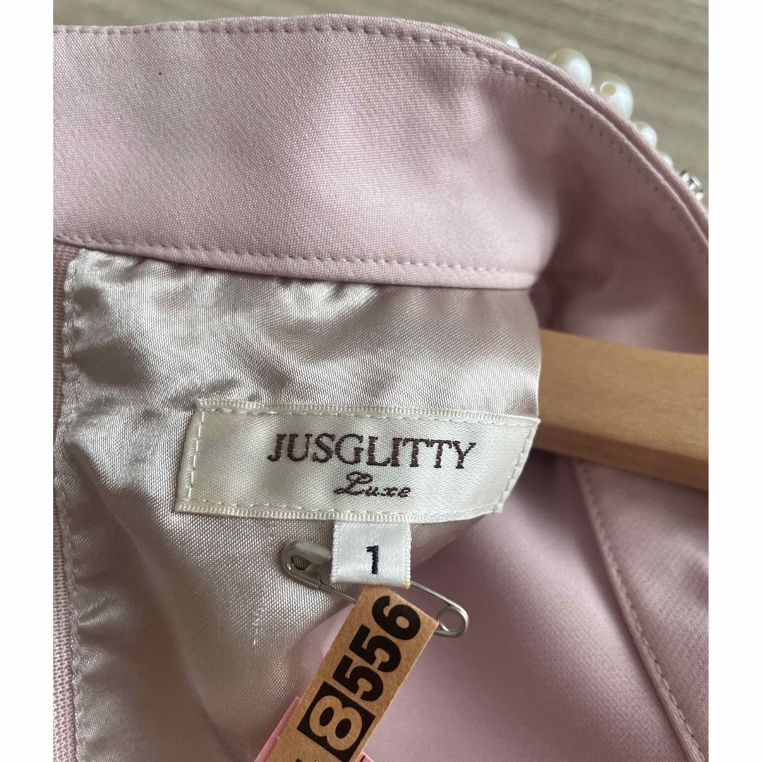 JUSGLITTY(ジャスグリッティー)のジャスグリッティー　パールビジュー　ノースリーブ　ブラウス　ピンク　1 レディースのトップス(シャツ/ブラウス(半袖/袖なし))の商品写真