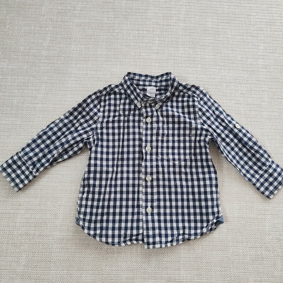 babyGAP(ベビーギャップ)の男の子シャツ　ベビーギャップ キッズ/ベビー/マタニティのベビー服(~85cm)(シャツ/カットソー)の商品写真