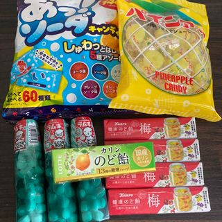 沢山のキャンディーとラムネ(菓子/デザート)