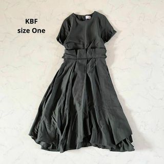 ケービーエフ(KBF)の【美品】Fサイズ KBF ロングワンピース リボンワンピース 深緑ダークグリーン(ロングワンピース/マキシワンピース)