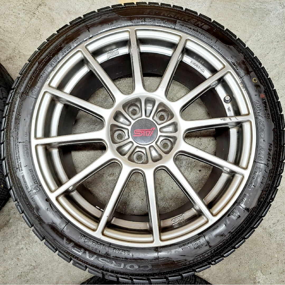 スバル WRX STI 純正 ホイールタイヤ 245/40R18 スタッドレス