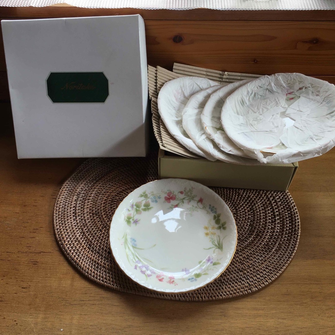 Noritake - ケーキ皿5枚セット《ノリタケ》の通販 by かおる's shop