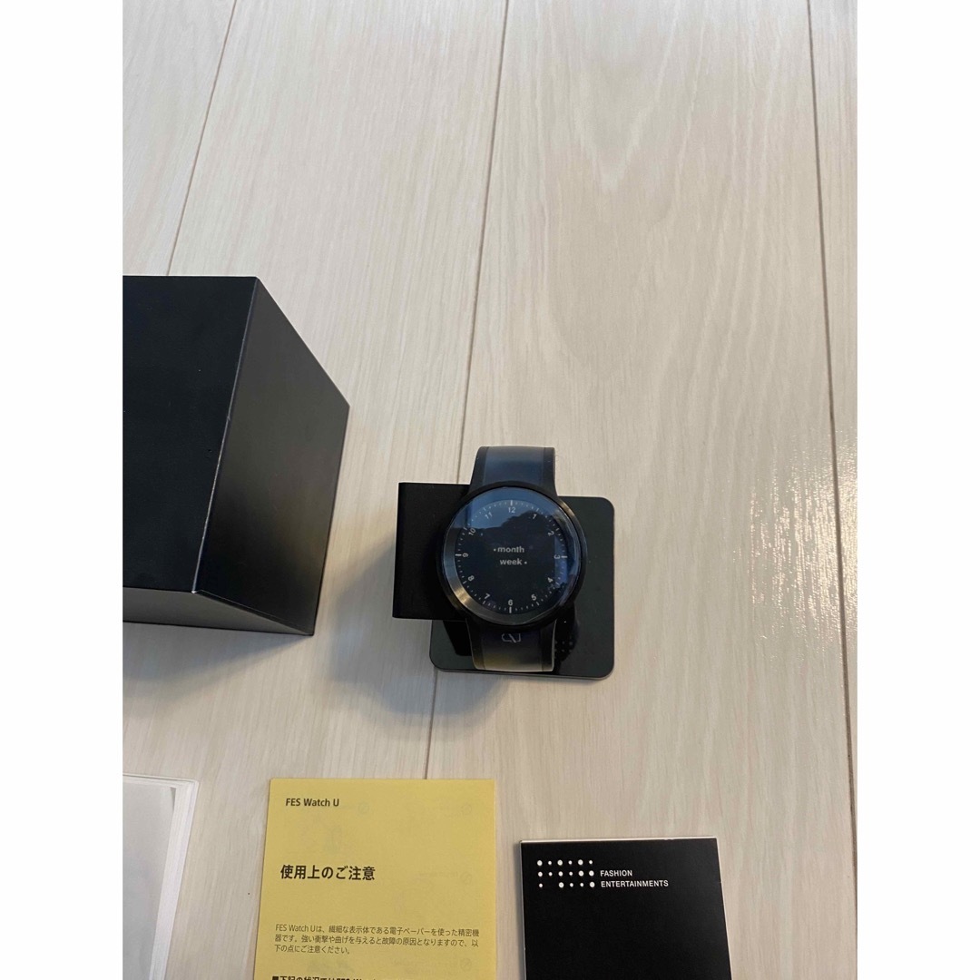 FES Watch U - Premium Black FES Watch U - Premium Black