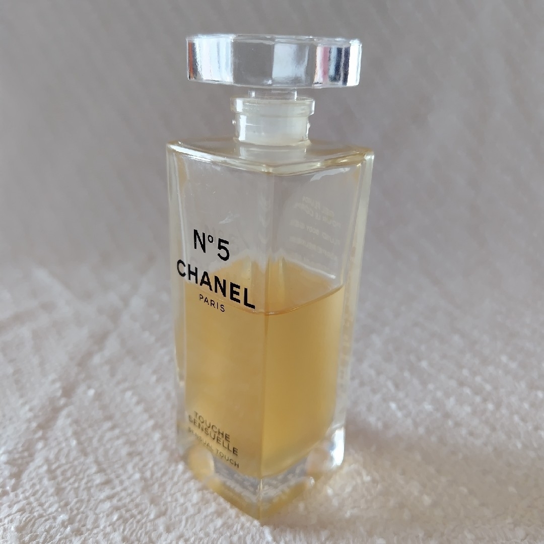 CHANEL(シャネル)のシャネル No.5 センシュアル タッチ　ジェル パフューム コスメ/美容の香水(香水(女性用))の商品写真