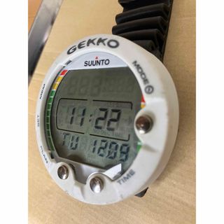 suunto GEKKO ダイビングコンピュータ 中古 ホワイト