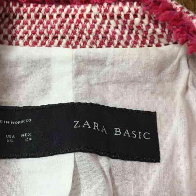 ZARA(ザラ)のZARAのツイードのジャケットXS レディースのジャケット/アウター(ノーカラージャケット)の商品写真