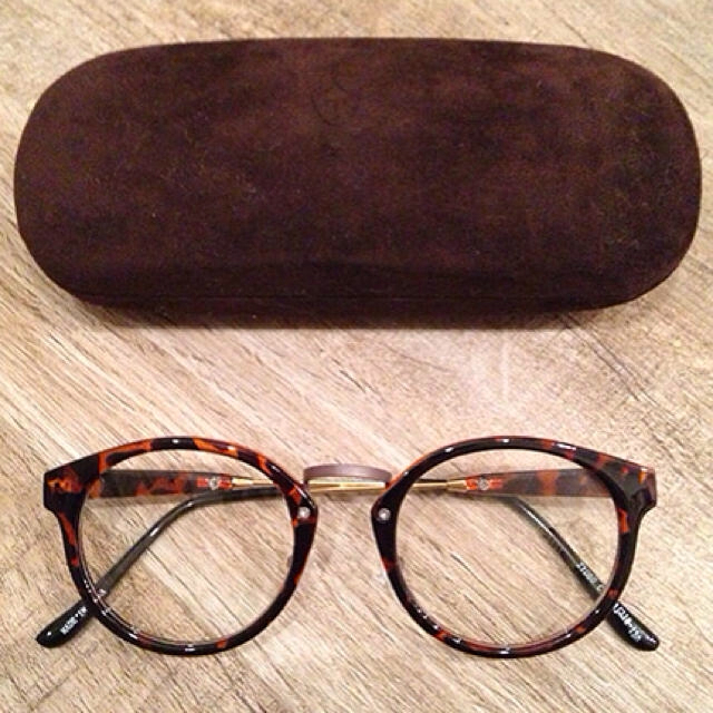 送料無料CARRY's Glasses