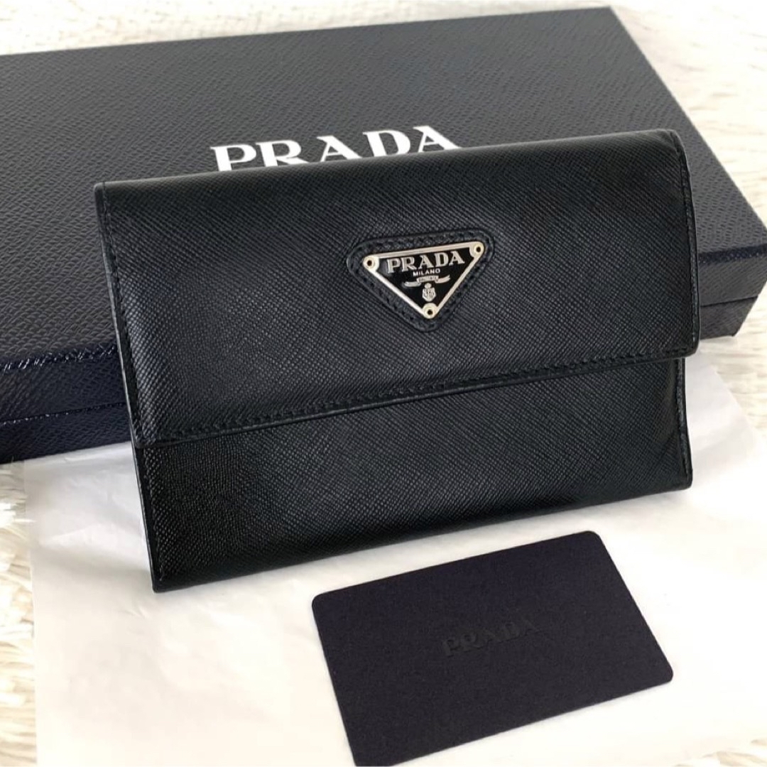 超美品】PRADA 三つ折財布 サフィアーノ 三角ロゴ-