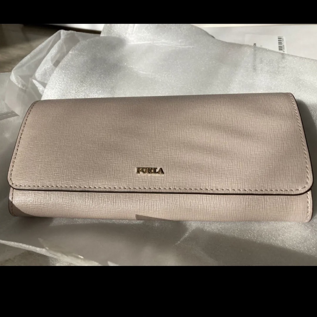 新品、未使用　FURLA  長財布