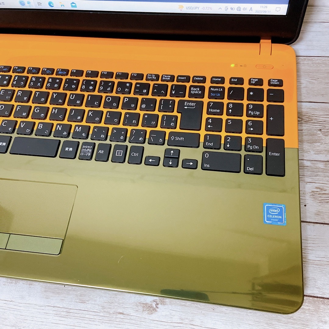 限定1台 VAIO メモリ8GB/カメラ付/事務作業に/すぐ使えるノート