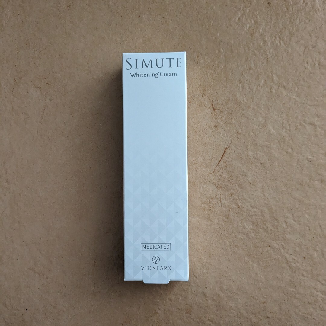 SIMUTE 30g 薬用美白クリーム オールインワン ゲル