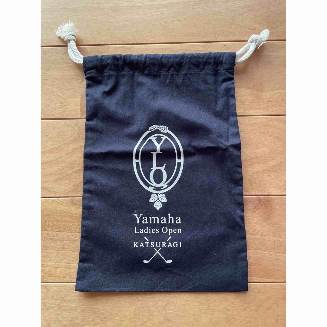 2023ヤマハレディースオ－プン葛城　巾着袋 レディースのファッション小物(ポーチ)の商品写真