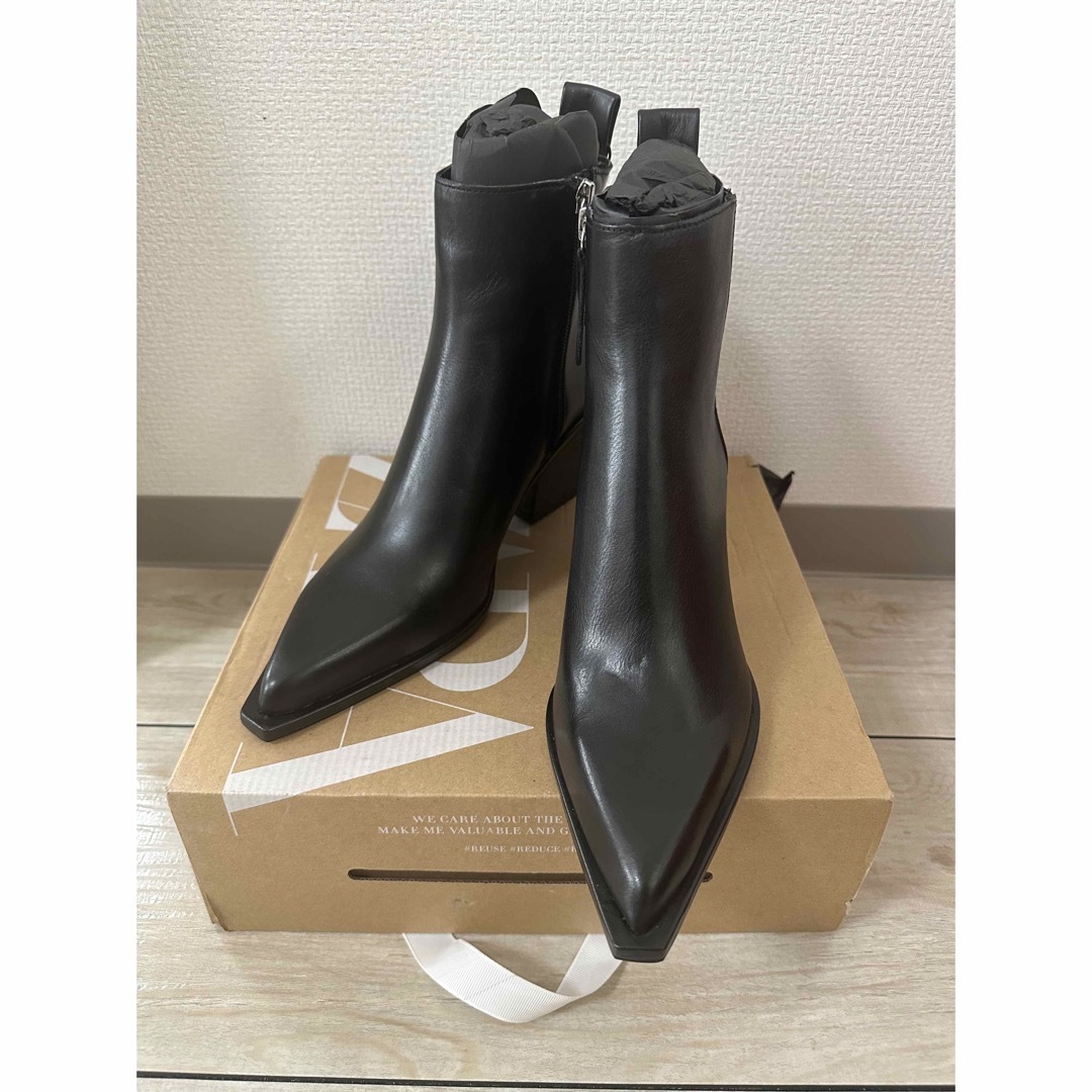 Zara Ankle Boots size 35 women’s