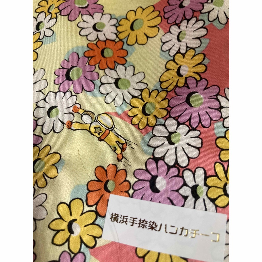 TSUMORI CHISATO(ツモリチサト)のツモリチサト　ハンカチ　p縁ロケットお花 レディースのファッション小物(ハンカチ)の商品写真