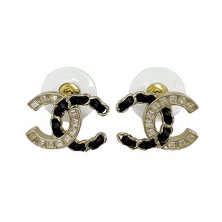 CHANEL  シャネル ピアス 最終お値下げします❣️