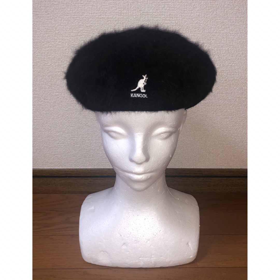 KANGOL(カンゴール)のM 美品 KANGOL ファー ハンチングキャップ ベレー帽 ブラック 黒 白 メンズの帽子(ハンチング/ベレー帽)の商品写真