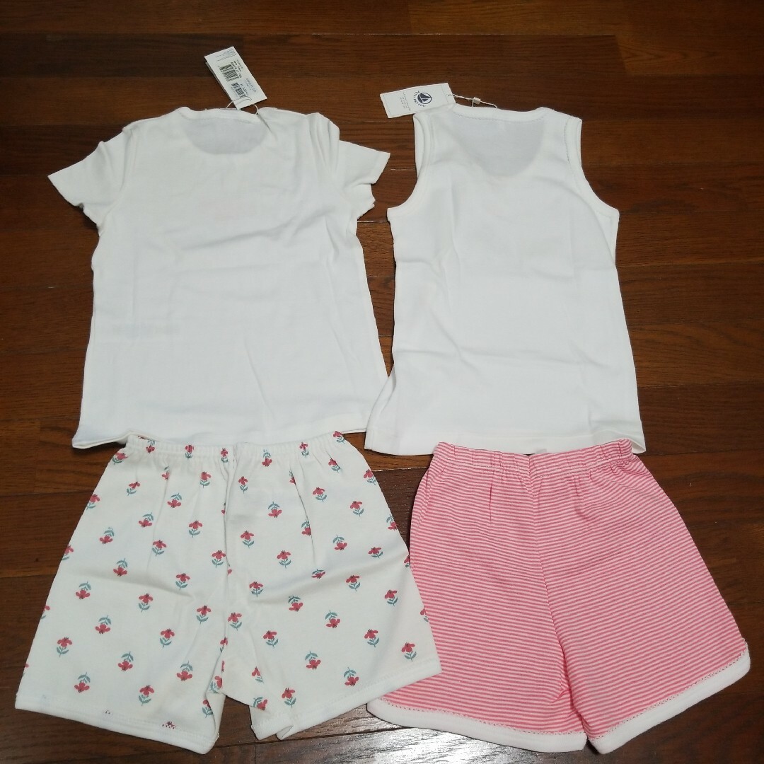 PETIT BATEAU(プチバトー)のプチバトー パジャマ 6ans/116cm キッズ/ベビー/マタニティのキッズ服女の子用(90cm~)(パジャマ)の商品写真