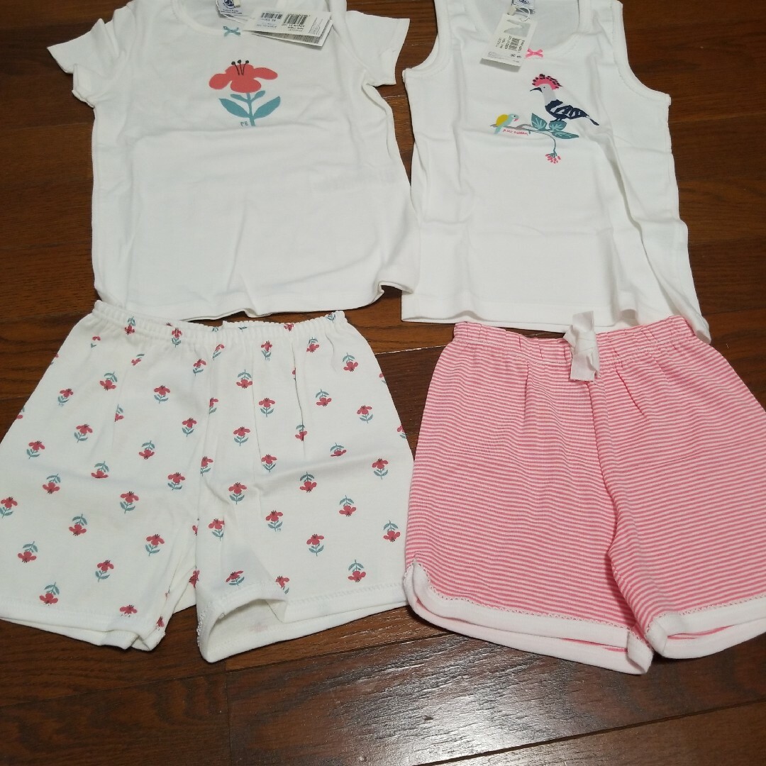 PETIT BATEAU(プチバトー)のプチバトー パジャマ 6ans/116cm キッズ/ベビー/マタニティのキッズ服女の子用(90cm~)(パジャマ)の商品写真