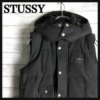 ステューシー ダウンベストの通販 100点以上 | STUSSYを買うならラクマ
