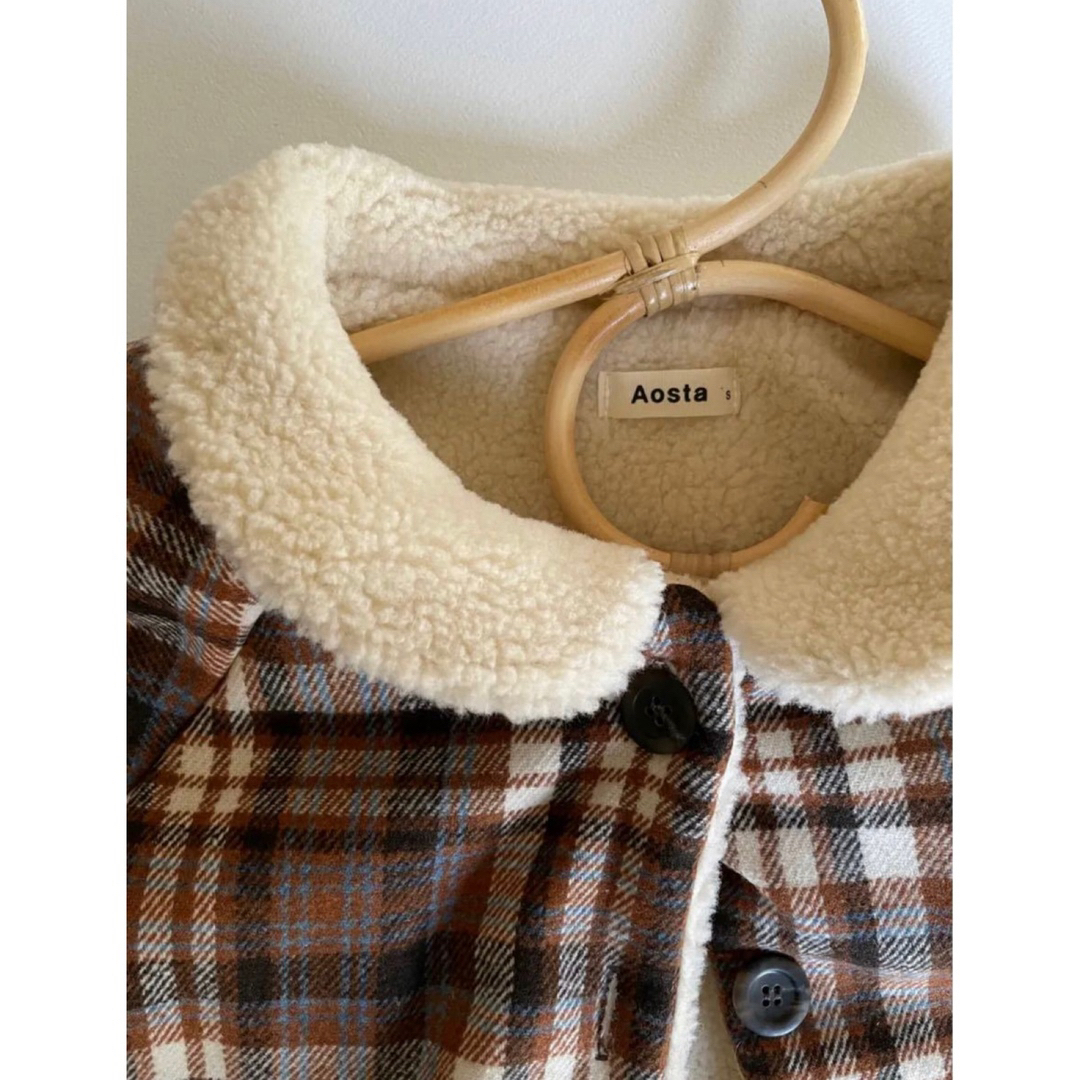 ZARA KIDS(ザラキッズ)のAOSTA  チェックボアポンチョ　ケープコート　ブラウン　Mサイズ　新品 キッズ/ベビー/マタニティのキッズ服女の子用(90cm~)(コート)の商品写真