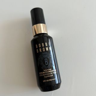 ボビイブラウン(BOBBI BROWN)のBOBBI BROWN インテンシブ　セラム　ファンデーション N-03サンド(ファンデーション)