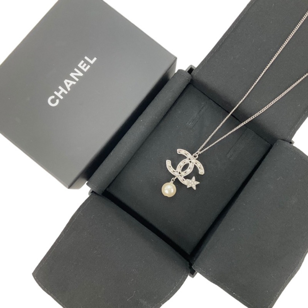 CHANEL(シャネル)のシャネル CHANEL ネックレス ペンダント ココマーク スター ラインストーン パール シルバー ホワイト レディースのアクセサリー(ネックレス)の商品写真